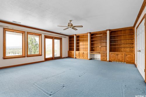 2515 Willow Hl Dr, Sandy UT 84093-1894 exterior