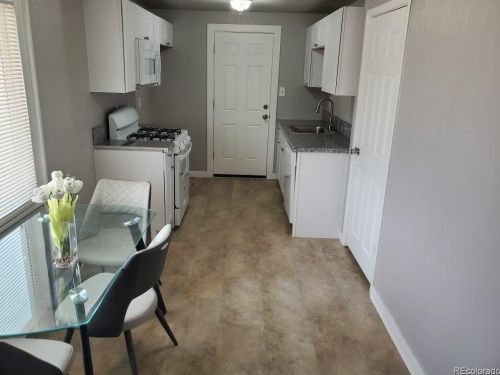 7831 Hollywood St, Denver, CO 80022-1010