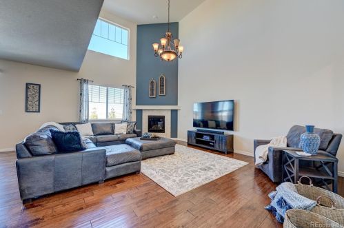 3170 Nepal Way, Aurora CO 80013-9019 exterior