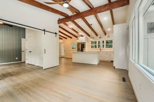 4590 Briarcliff Rd, Atlanta GA  30345-2160 exterior