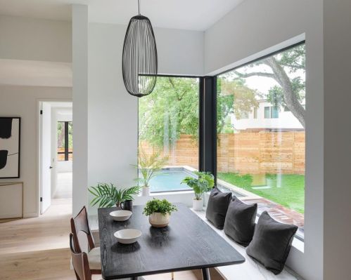 2721 Barton Skwy, Austin TX  78704-4647 exterior