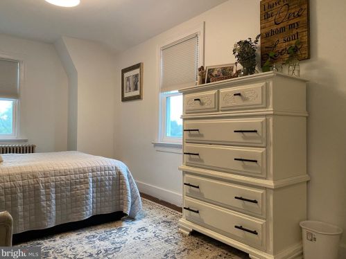 417 Lampeter Rd, Lancaster PA 17602-1717 exterior