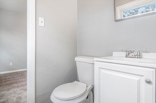 5170 Flemish Ct, Atlanta GA  30349-5210 exterior