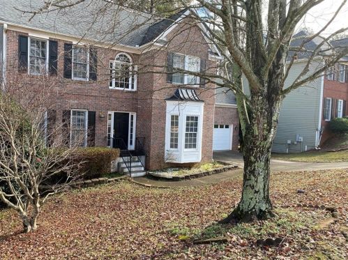 6882 Waters Edge Dr, Stone Mountain, GA 30087-5460