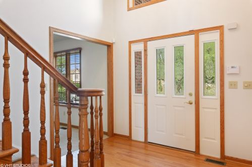 1304 Camden Ct, Sycamore, IL 60178-3262