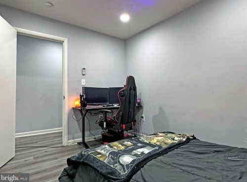 253 53 St, Philadelphia PA 19131-4344 exterior