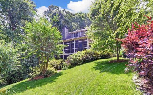 114 Willow Ln, Lavonia, GA 30553-4058