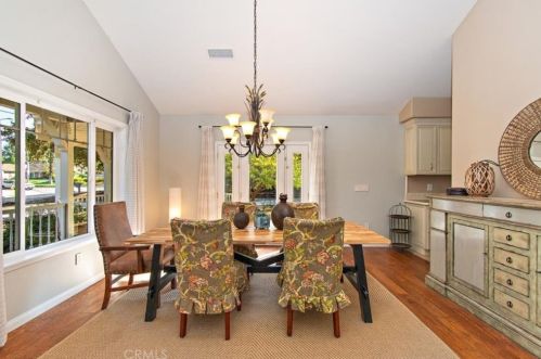 1236 Bradley St, Riverside CA 92506-5408 exterior