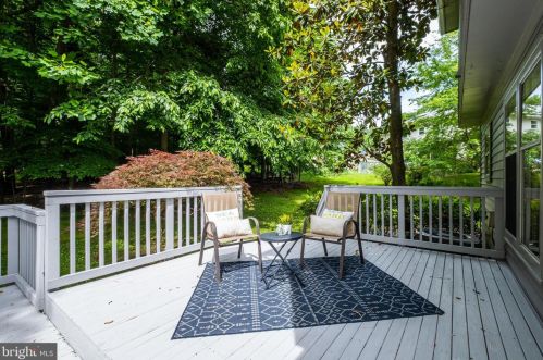 2612 Belle Crest Ln, Silver Spring MD 20906-3173 exterior