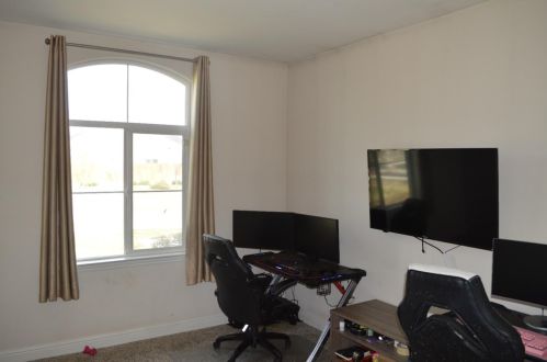 1525 Greenwich Dr, Los Banos CA  93635-6503 exterior