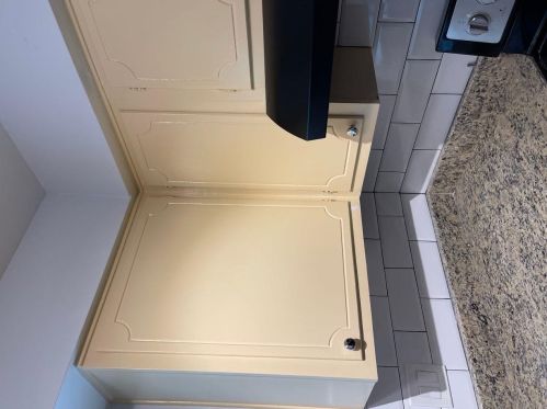 71 Montre Sq, Atlanta GA  30327-4044 exterior