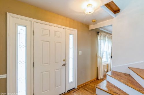 4781 Fairfax Ave, Palatine, IL 60067-7562