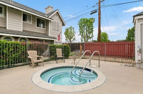149 Batavia St, Orange CA  92868-2526 exterior