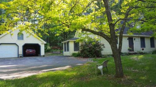 20 Bailey Rd, Chichester, NH 03258-6027