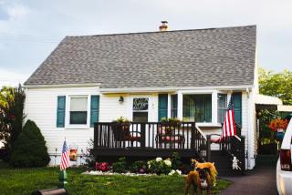 84 Riverview Rd, Delaware Park, NJ 08865-3548