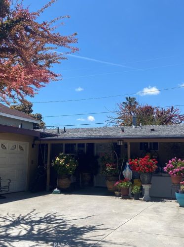 935 Maple St, Anaheim, CA 92801-3433