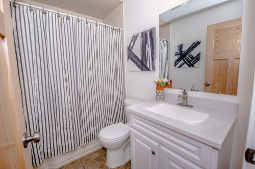 1225 Belmont Ln, Saint Paul MN  55109-3406 exterior