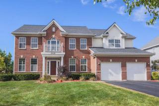 3019 Bluestem Ct, Naperville, IL 60565-3556