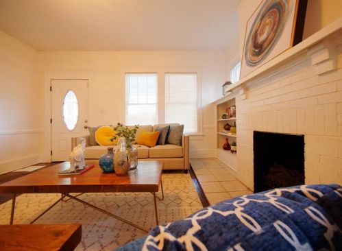 944 Burns Dr, Atlanta GA  30310-4632 exterior