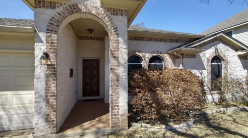7200 Bending Oak Rd, Austin, TX 78749-1886