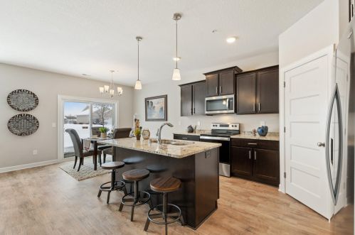 2135 Cleveland Way, Spectacle Lake, MN 55008-7115