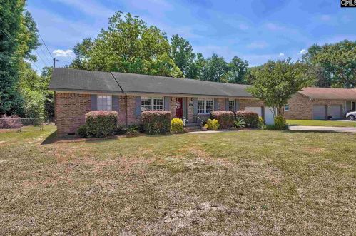 404 Shadowfield Dr, Cayce-West Columbia, SC 29169-2340