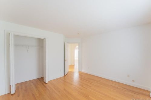 5 Stonewall Rd, Colchester CT  06420-4135 exterior