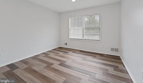 61 Andover Way, Trenton NJ  08610-1201 exterior