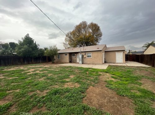 9230 Philbin Ave, Riverside CA  92503-8607 exterior