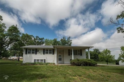 511 Western Hts, Overbrook, KS 66524-9494