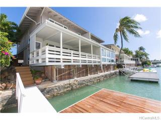 349 Opihikao Pl, Honolulu HI  96825-1129 exterior