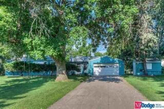 8508 11th St, Bellevue, NE 68147-2624