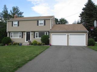 140 Boulter Rd, Hartford, CT 06109-3705