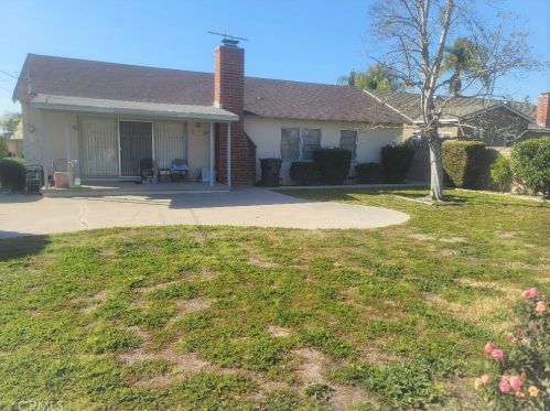 10892 Macmurray St, Anaheim, CA 92804-6213