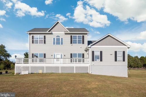 15001 Fleetwood Dr, Nokesville, VA 20181-2609