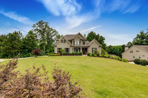 4017 Silverstone Dr, Braselton, GA 30517-1532
