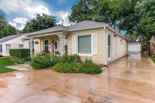 3709 White Settlement Rd, Fort Worth TX  76107-1158 exterior