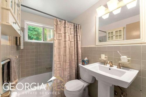 1159 Moores Mill Rd, Atlanta GA  30327-1607 exterior