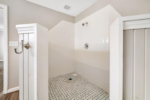 120 Erskine Fry, Seguin TX 78155 exterior