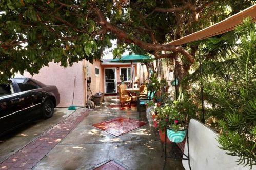 333 Poplar St, Compton, CA 90220-2125