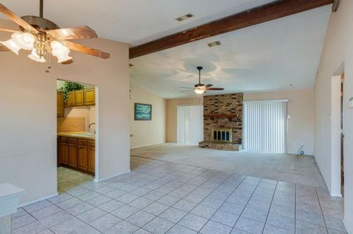 7909 Katie Ln, Fort Worth TX 76148-1512 exterior