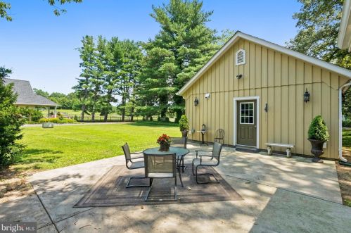 2874 Patuxent Riv Rd, Davidsonville MD 21035-2237 exterior