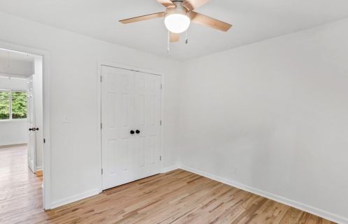 2501 Bradford Sq, Atlanta GA  30345-1338 exterior