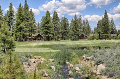 12303 Lookout Loop, Truckee CA  96161-4528 exterior