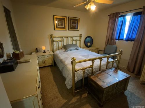 2159 Wedgewood Dr, Greeley CO 80631-6047 exterior