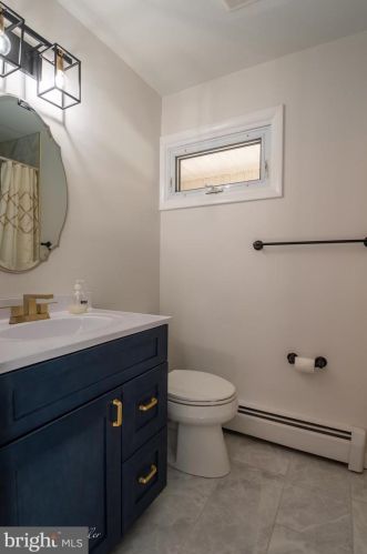 2112 Arden Dr, Fallston MD  21047-1404 exterior