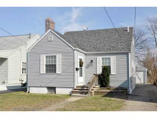 26 Humbert Ave, Cranston, RI 02910-3113