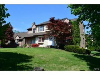 3836 Harper Ct, Bethlehem, PA 18020-7570