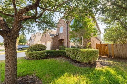 3919 Windmill Creek Dr, Richmond TX  77407-3237 exterior