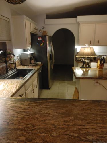 534 Rolling Hl Rd, Vista CA 92081-7513 exterior